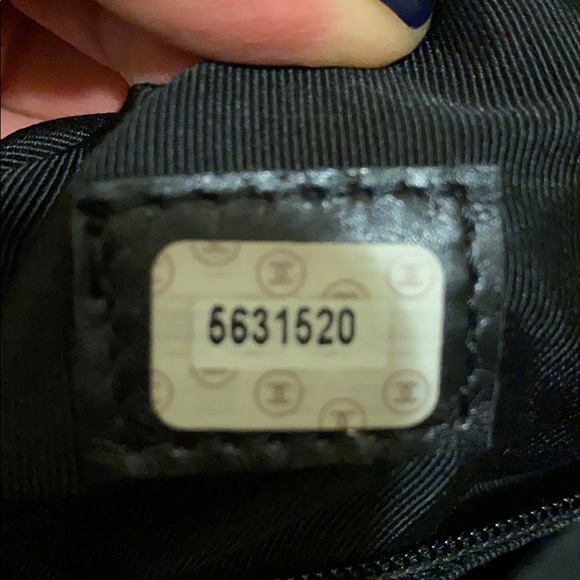 Chanel CC tote - Picture 6 of 9